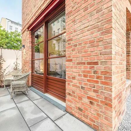 Mitte Loft On 2Floors, 150 Qaudratmeter, 2Brs, 2Bathrooms, Living Room, Dinning Room Up To 8 Ppl Berlin Exterior photo