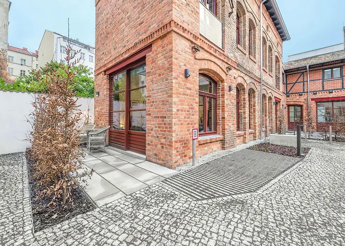 Mitte Loft On 2Floors, 150 Qaudratmeter, 2Brs, 2Bathrooms, Living Room, Dinning Room Up To 8 Ppl