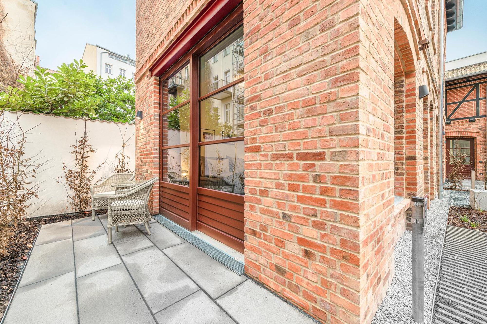 Mitte Loft On 2floors, 150 Qaudratmeter, 2brs, 2bathrooms, Living Room, Dinning Up To 8 Ppl Apartment Berlin