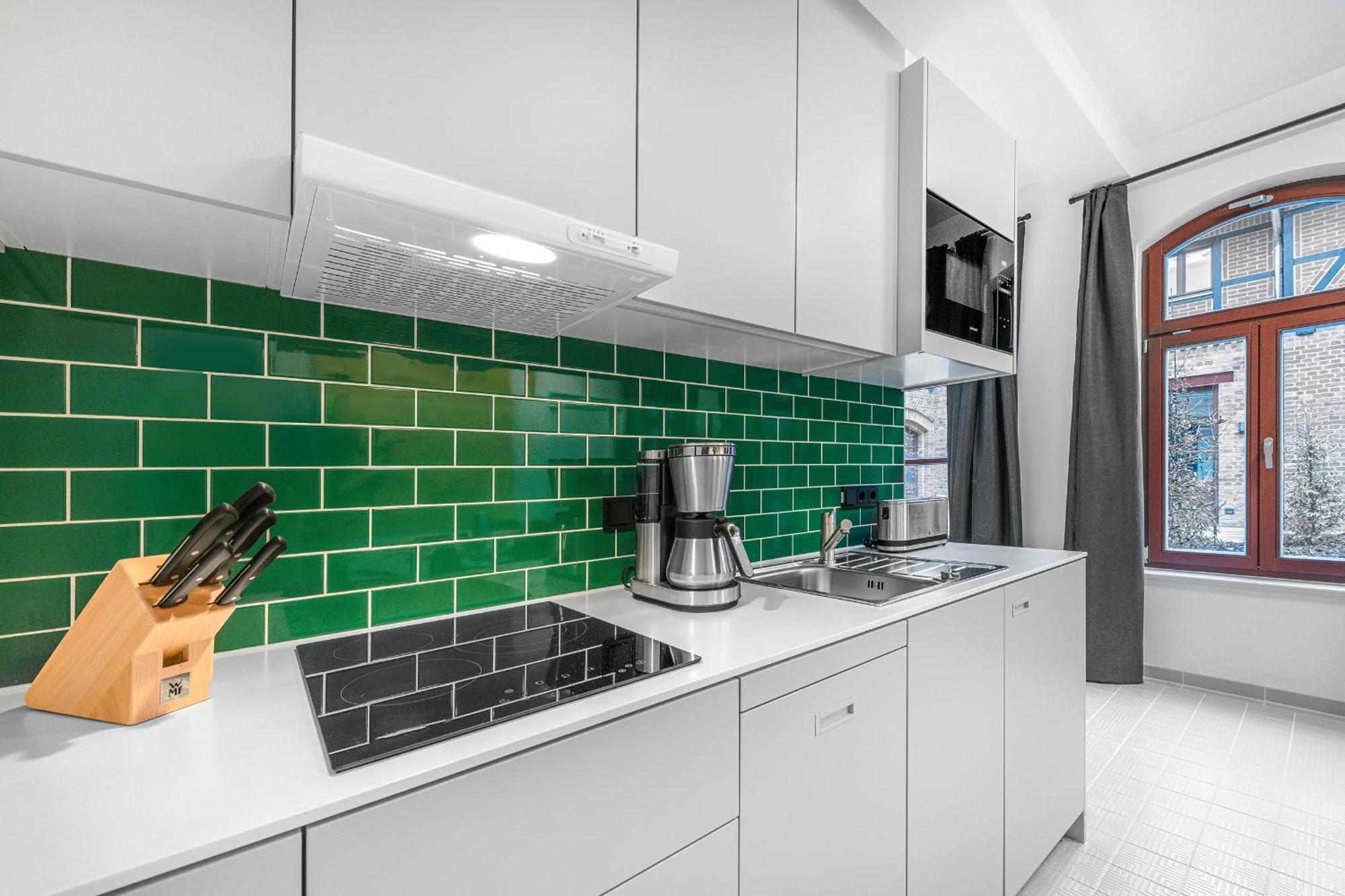 Mitte Loft On 2floors, 150 Qaudratmeter, 2brs, 2bathrooms, Living Room, Dinning Up To 8 Ppl Apartment